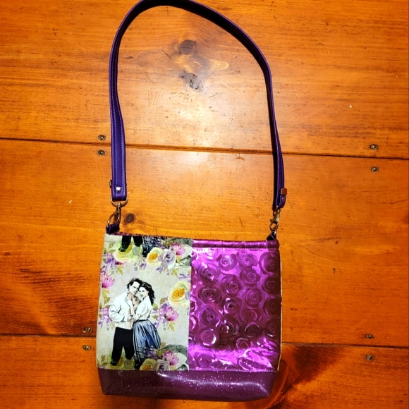 Handbags - Outlander purse